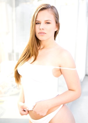 Jillian Janson